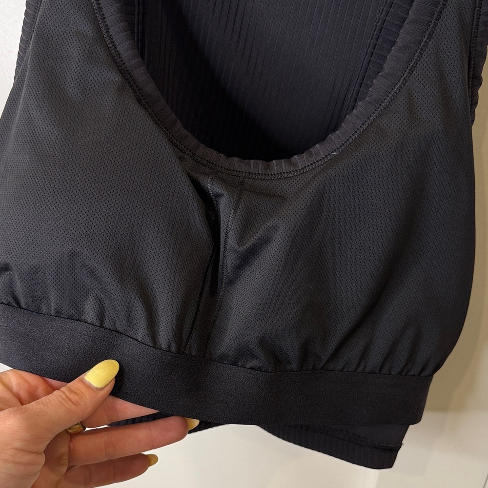 all in motion Black Ribbed Racerback Crop Tank - Picture 4 of 4